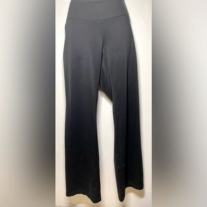 Columbia Omni-Wick Yoga Pants | Like NEW | Large